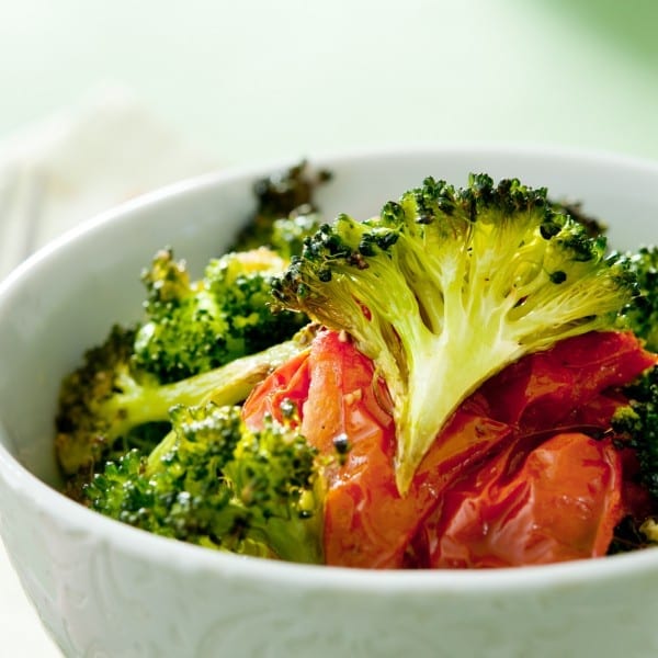 Mediterranean Broccoli Salad