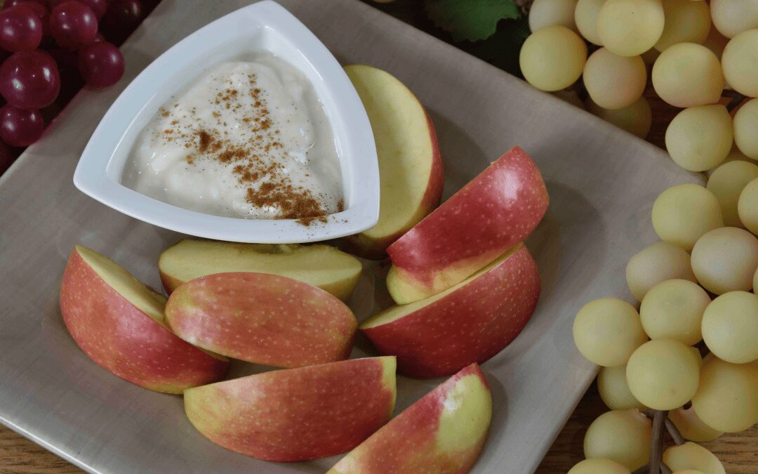 Need A Quick Snack? Try This Apple Dipper!